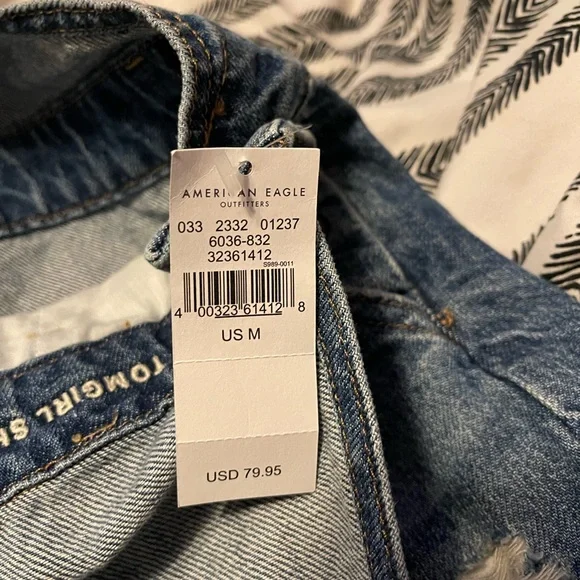 American Eagle Tomgirl Shortall - Picture 5 of 5